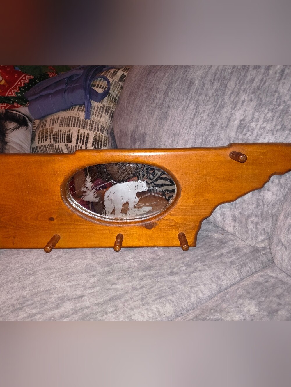 Rustic Bear Wall Key Rack in Honey Brown - Unbranded